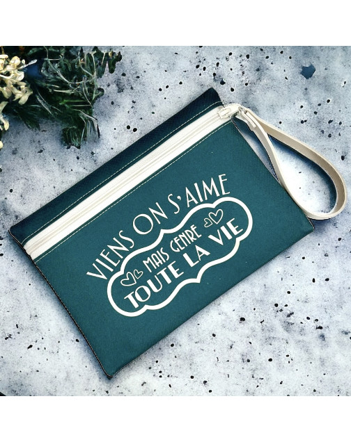 Pochette M, "Viens on s'aime mais genre toute la vie" Brooklyn jade, lot de 2