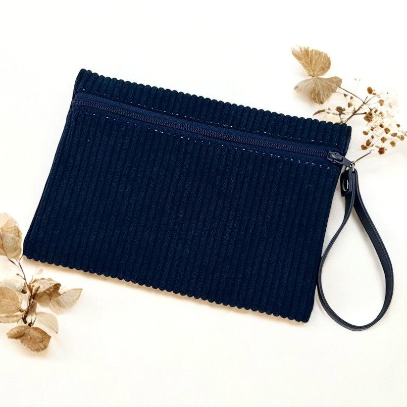 Pochette M, "Velours côtelé" marine