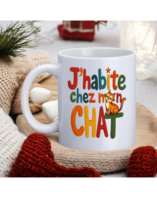 Mugs, "J'habite chez mon chat (multico)"