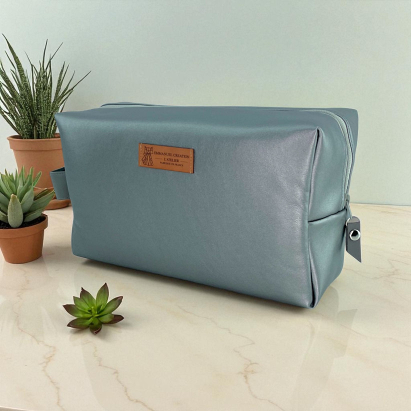 Trousse nomade M, "Simili" argent