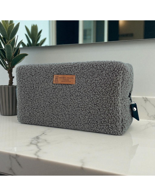 Trousse nomade M, "Bouclette" taupe