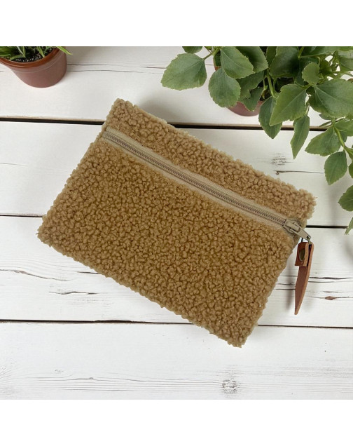 Pochette S, "Bouclette" camel