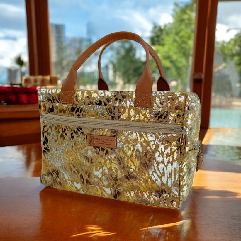 Vanity, "Savannah" beige