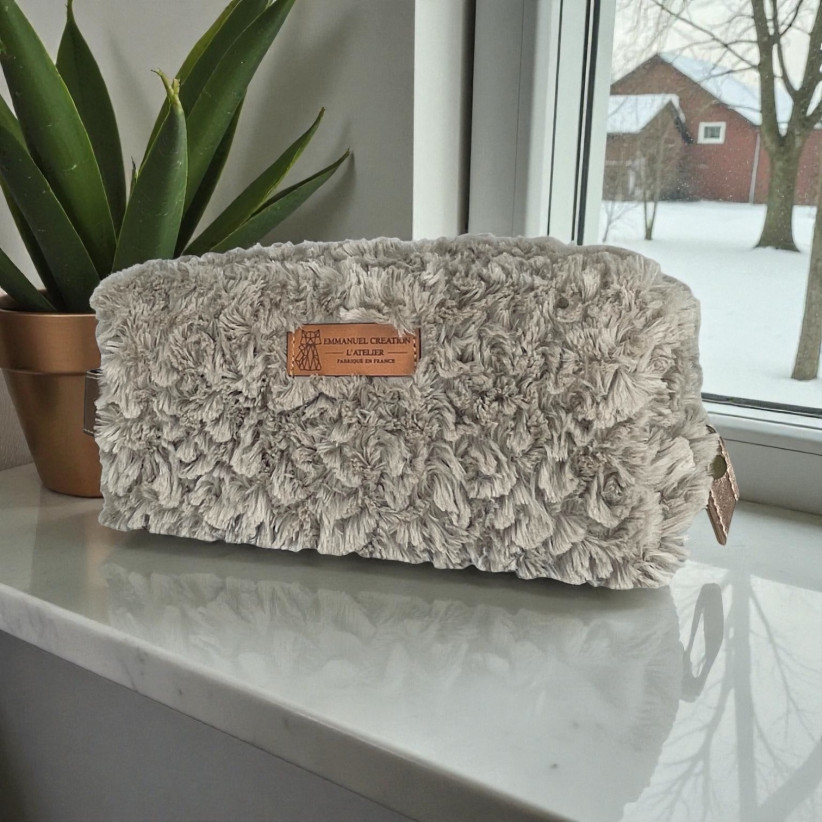 Trousse nomade S, "Courchevel" taupe