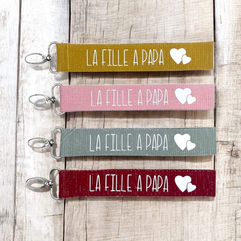 Porte clés sangle, "La fille à papa"