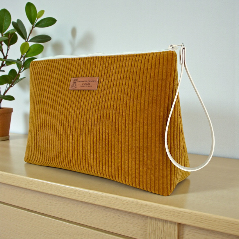 Trousse Ibiza, "Velours côtelé" camel
